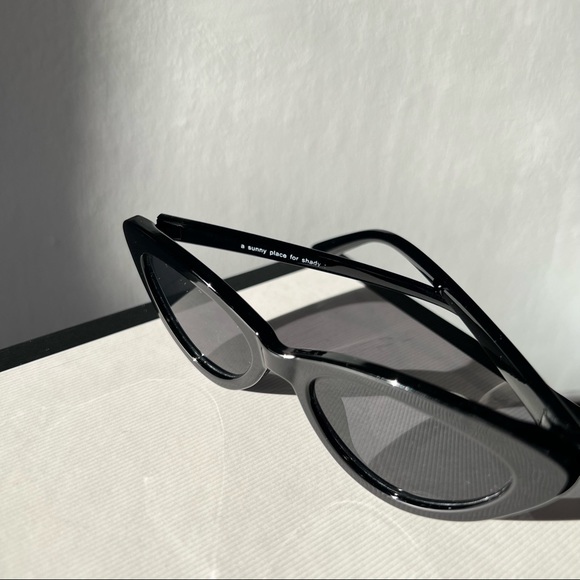 Urban Outfitters cat eye sunglasses - Picture 4 of 4